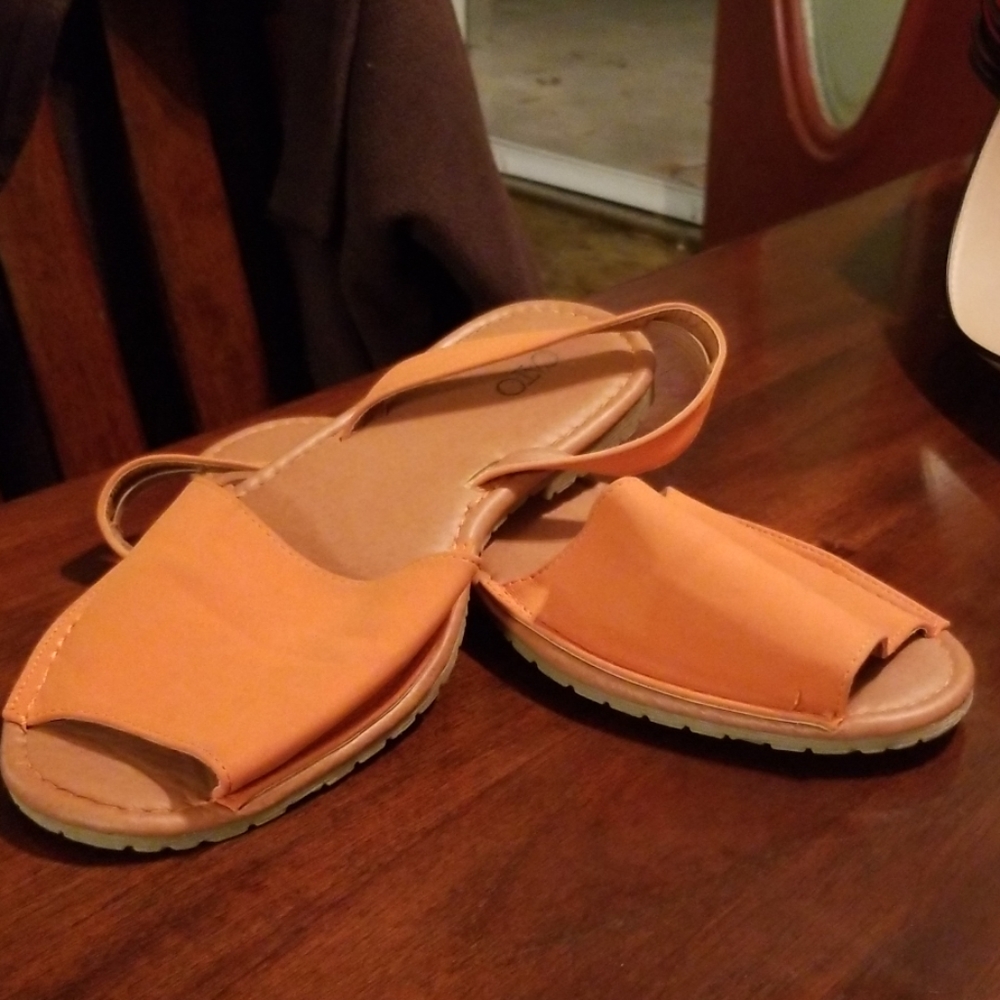 Shoes sandals